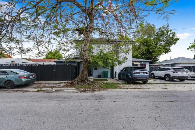 3 of 27 - 2275 Nw 30th Street, Miami, FL