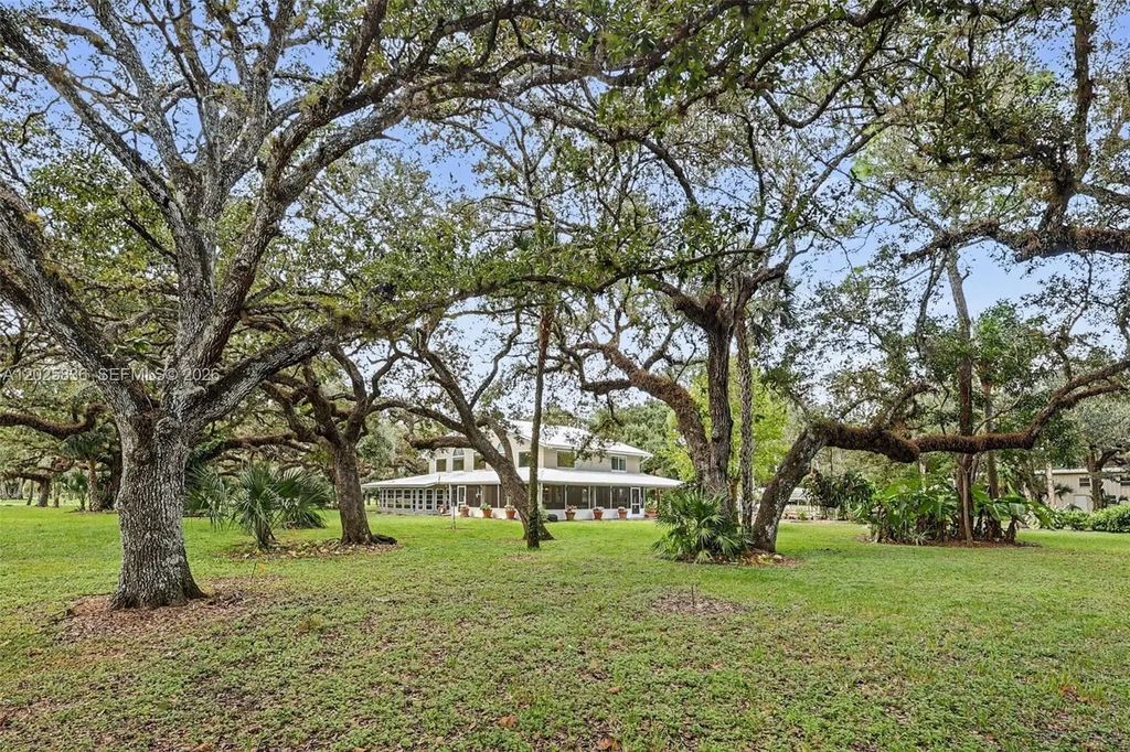 3079 Frontier Circle, 