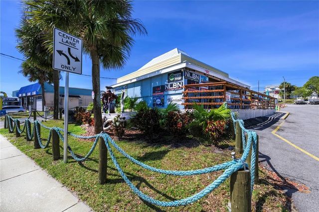 3 of 41 - 927 N Us Highway 1, Fort Pierce, FL