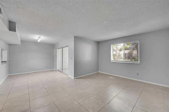3 of 30 - 796 Nw 91st Terrace, Plantation, FL
