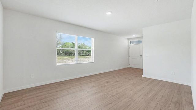 3 of 23 - 9597 Venetian Square, Vero Beach, FL