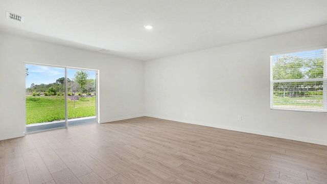 4 of 23 - 9597 Venetian Square, Vero Beach, FL