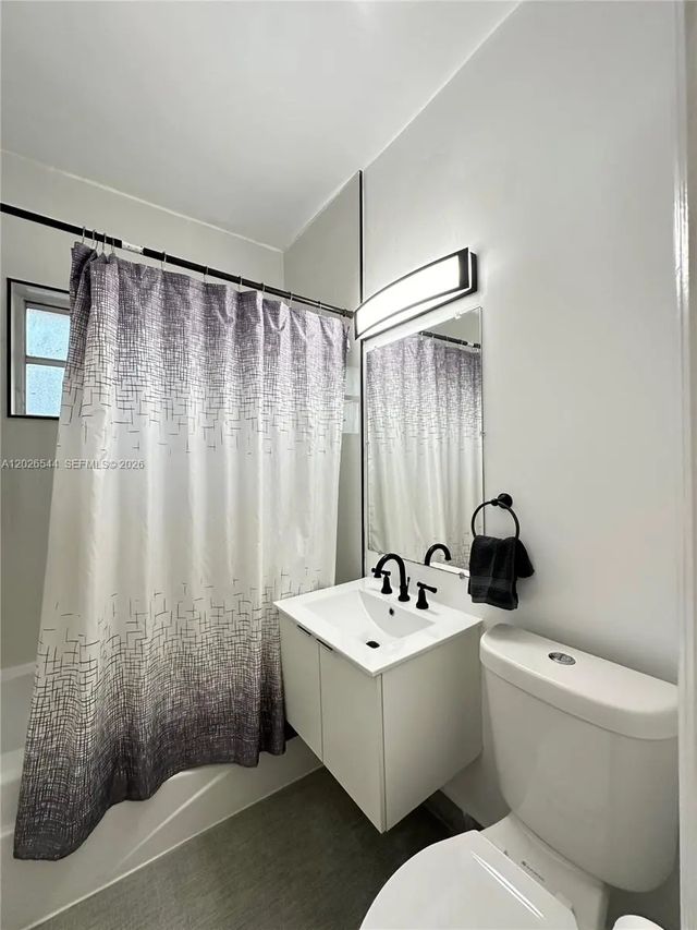 4 of 18 - 836 10th Street #7, Miami Beach, FL
