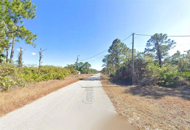 4 of 6 - 1047 Grove Street E, Lehigh Acres, FL
