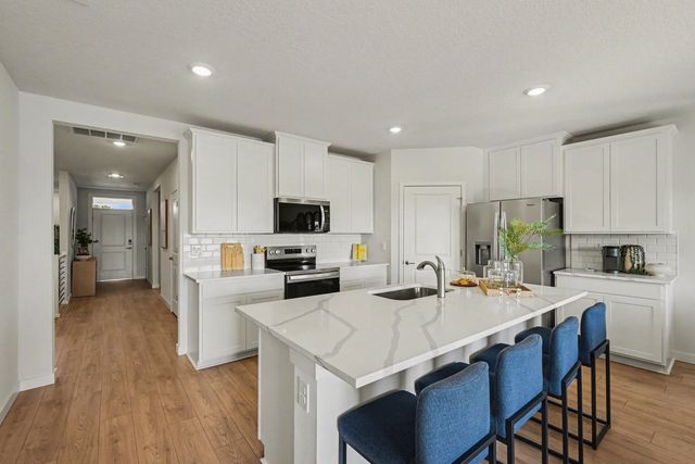 5 of 16 - 9069 Venetian Square, Vero Beach, FL