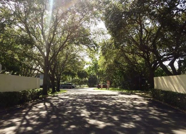 2 of 21 - 6553 Se Federal Highway #203, Stuart, FL