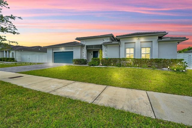 21460 Sw 127th Place, Miami
