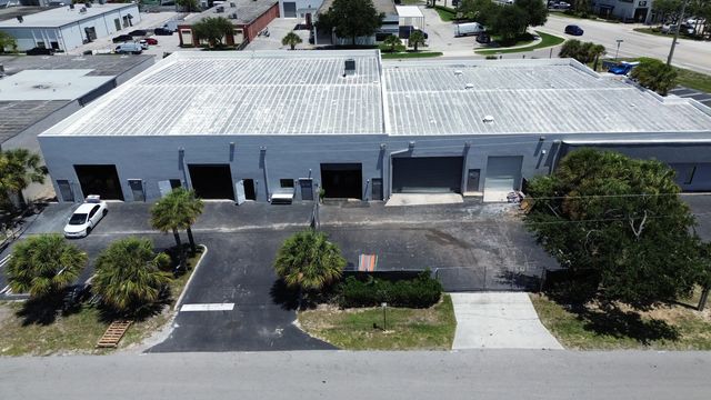 4 of 20 - 1300 Old Dixie Highway #108, Lake Park, FL