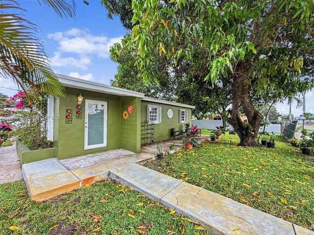 1901 Nw 153rd Street, Miami Gardens