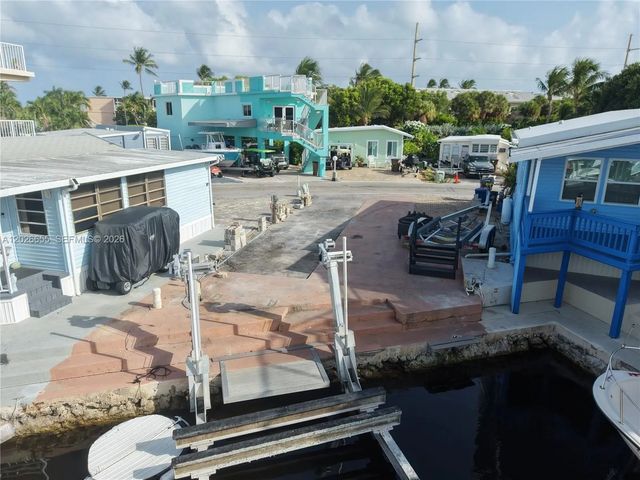 2 of 11 - 65821 Overseas Highway, Long Key, FL