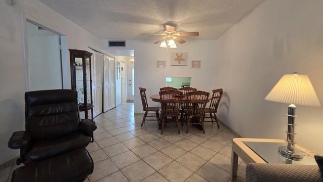 2 of 24 - 2900 Nw 46th Avenue #213, Lauderdale Lakes, FL