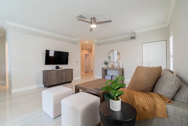 5 of 28 - 12616 Shoreline Drive, Wellington, FL