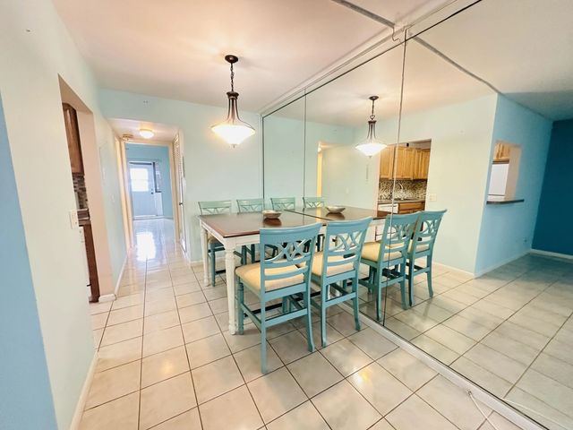 5 of 54 - 86 Markham E, Deerfield Beach, FL