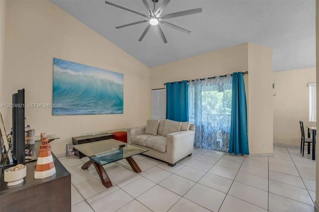 2 of 36 - 14018 Sw 91st Terrace #14018, Miami, FL