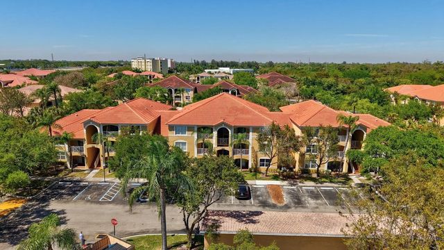3 of 29 - 5550 Nw 61st Street #516, Coconut Creek, FL