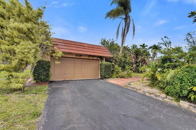 3 of 46 - 4721 Sarazen Drive, Hollywood, FL