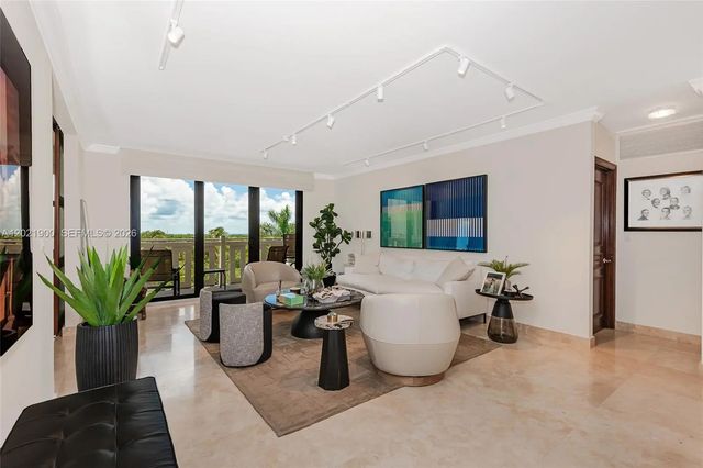 4 of 31 - 1121 Crandon Boulevard #e405, Key Biscayne, FL