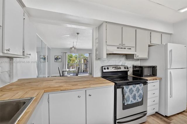 4 of 22 - 7020 Nova Drive #308d, Davie, FL