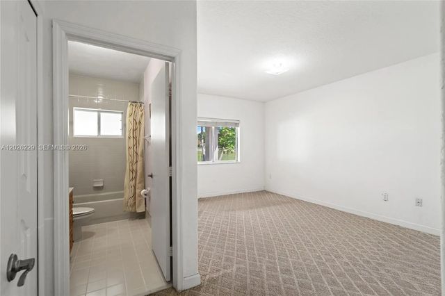 5 of 27 - 716 Se 12th Terrace, Homestead, FL