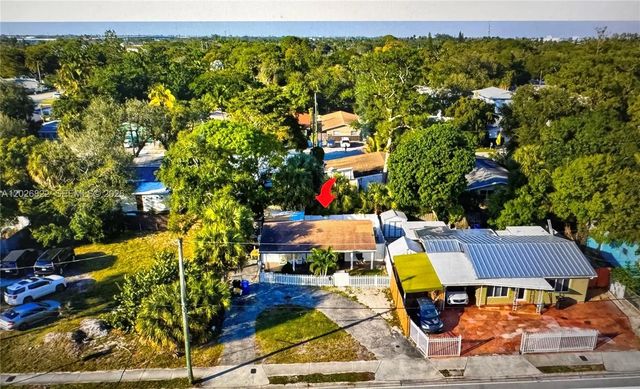 3 of 22 - 1705 Davie Boulevard, Fort Lauderdale, FL