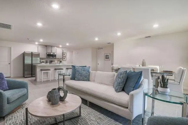 5 of 16 - 462 Hazel Street, Sebastian, FL