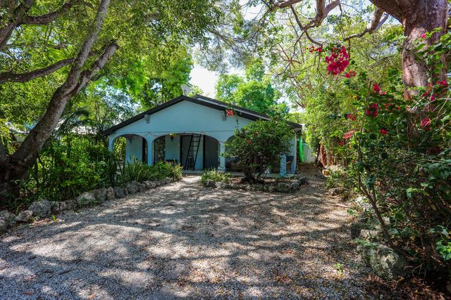 145 Casa Court Drive, Tavernier