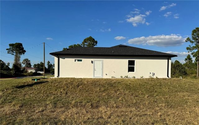 5 of 18 - 713 Da Vinci Avenue S, Lehigh Acres, FL
