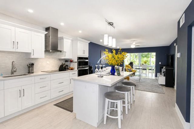 2 of 23 - 7787 Golf Cir Drive #301, Margate, FL
