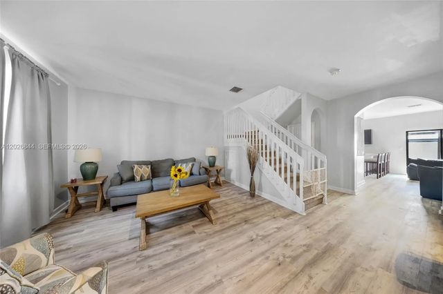 9381 W 33rd Lane, Hialeah