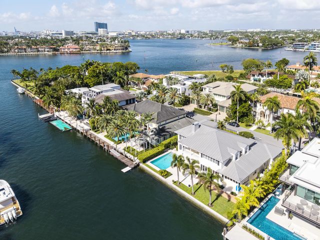 3 of 74 - 704 Isle Of Palms Drive, Fort Lauderdale, FL