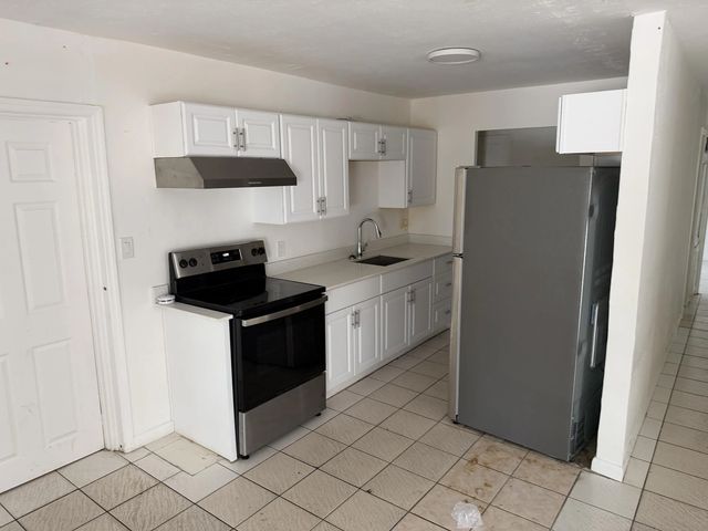 3 of 9 - 115 Maple Avenue, Fort Pierce, FL