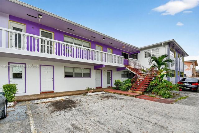 2 of 22 - 245 Ne 191st Street #3022, Miami, FL