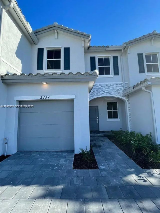 2634 Se 11th Court #2634, Homestead