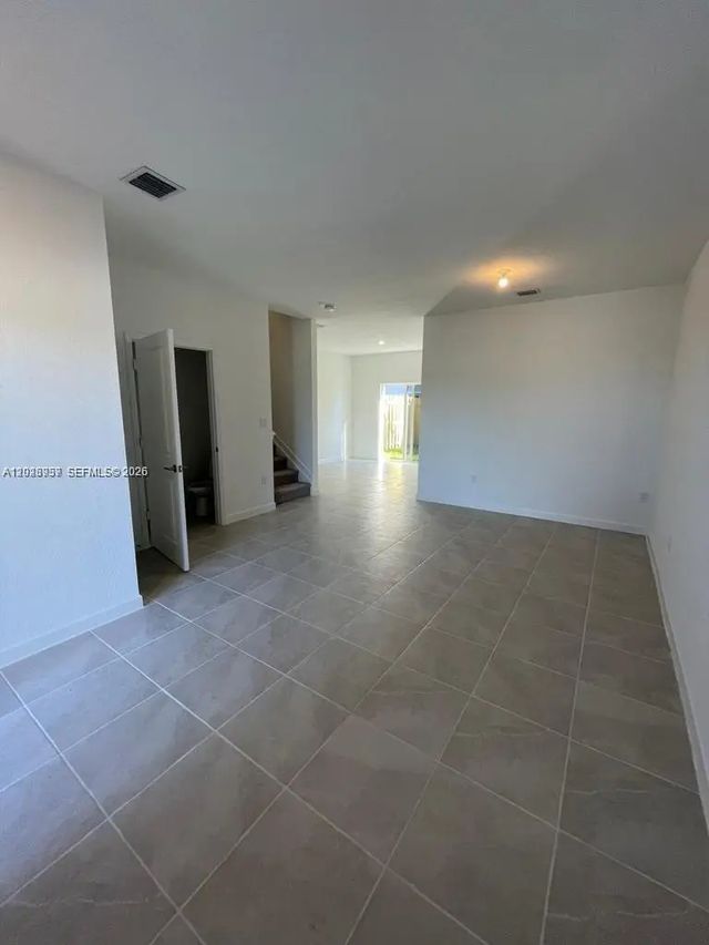 4 of 19 - 2634 Se 11th Court #2634, Homestead, FL