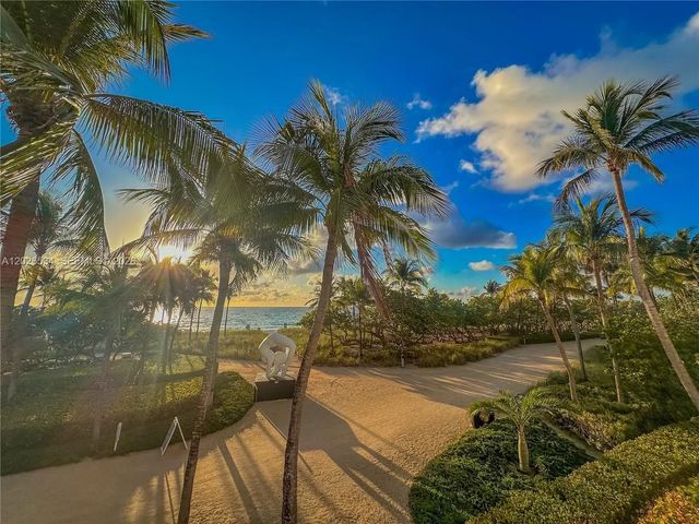 4 of 52 - 9801 Collins Avenue #6p, Bal Harbour, FL