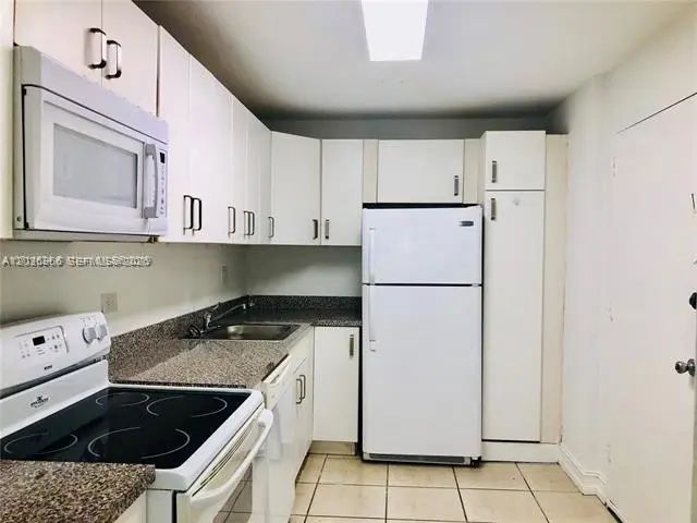 1800 Sans Souci Boulevard #408, North Miami