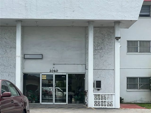 2060 Nw 48th Terrace #103, Lauderhill