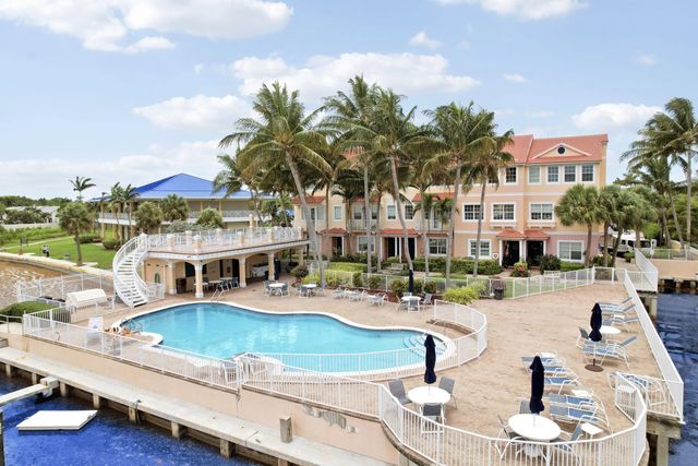 2 of 31 - 115 Harbors Way, Boynton Beach, FL