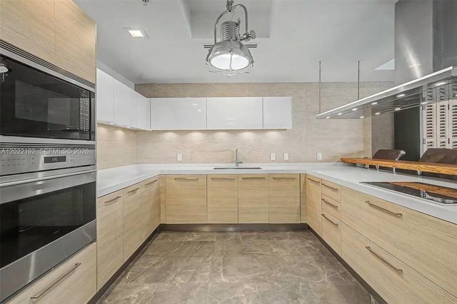 2 of 37 - 17111 Biscayne Boulevard #1405/07, North Miami Beach, FL