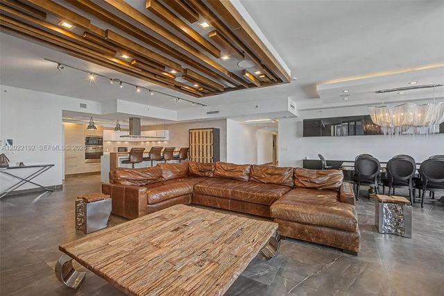 4 of 37 - 17111 Biscayne Boulevard #1405/07, North Miami Beach, FL