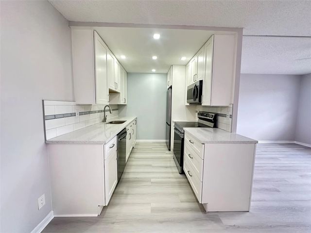 2048 Newport N, Deerfield Beach