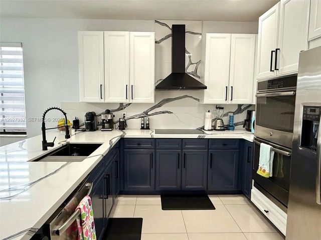 2 of 55 - 10060 Nw 86th Terrace, Doral, FL