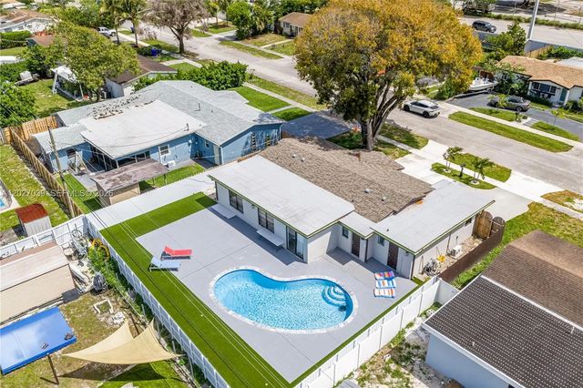 2 of 36 - 7051 Tyler Street, Hollywood, FL
