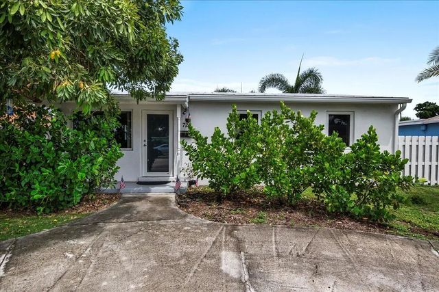 3 of 22 - 727 Bunker Road, West Palm Beach, FL