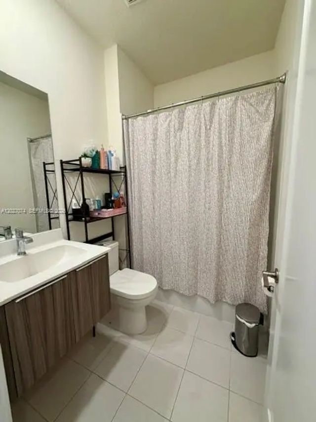 5 of 16 - N/A, Doral, FL