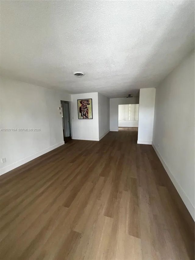 2 of 13 - 4177 Nw 52nd Avenue, Lauderdale Lakes, FL