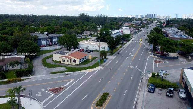 3 of 5 - 14100 W Dixie Highway, North Miami, FL