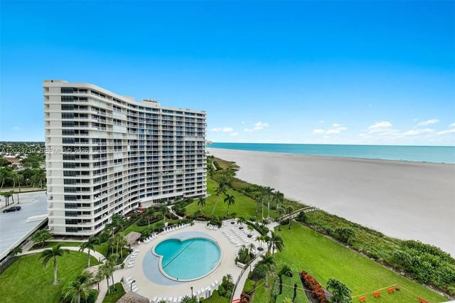320 Seaview Court #2-1207, 