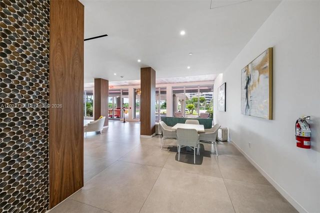 4 of 51 - 320 Seaview Court #2-1207, , FL