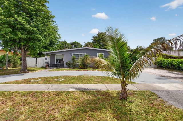 4 of 46 - 3420 Nw 5th Court, Lauderhill, FL